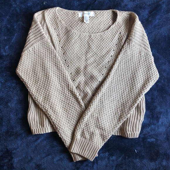 F21 Oatmeal Cropped Ribbed Cable Knit Sweater - Picture 2 of 6